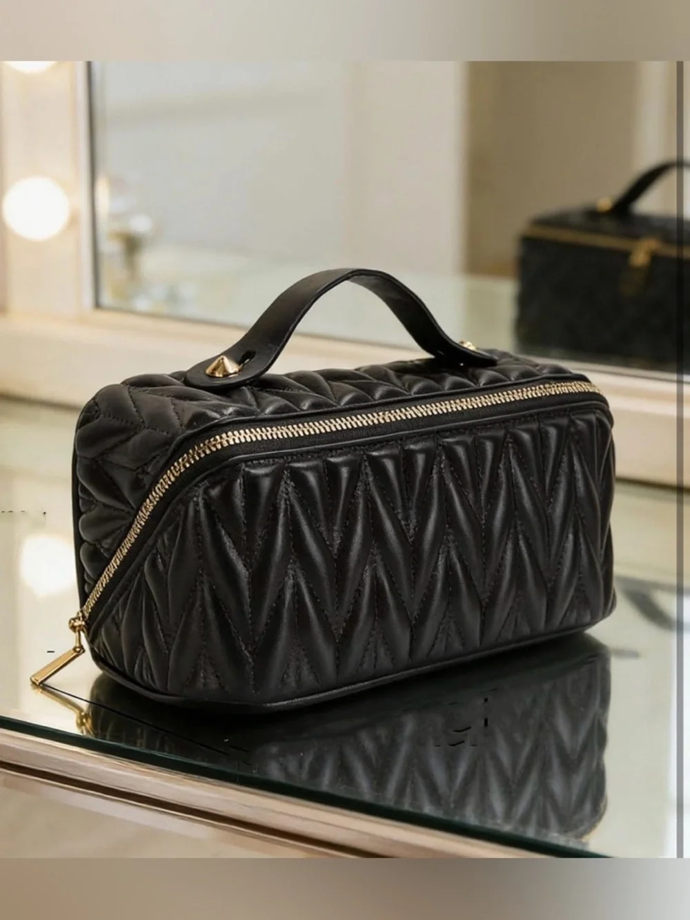 ✨🖤 NWT Travel Makeup Bag – Misvivaus (Black) 🖤✨ - Picture 5 of 8